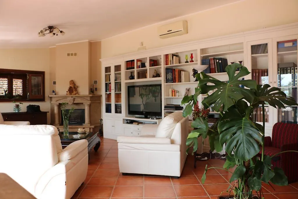Villa Delle Palme Delfina Trapani 0*,  Italy
