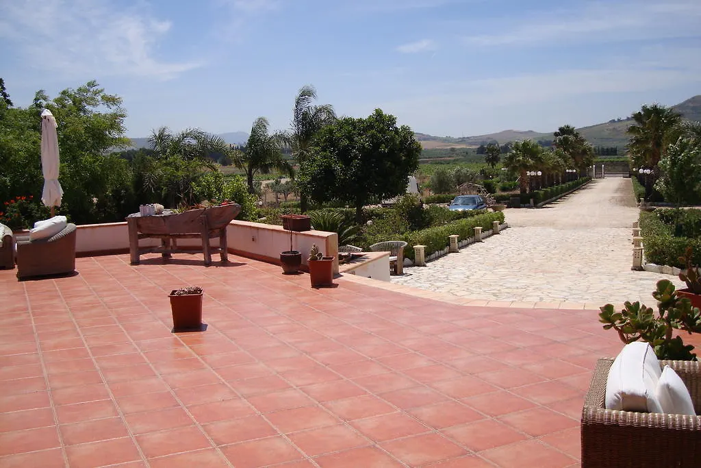 Landhuis Villa Delle Palme Delfina Trapani
