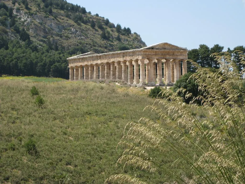 Villa Delle Palme Delfina Trapani 0*,