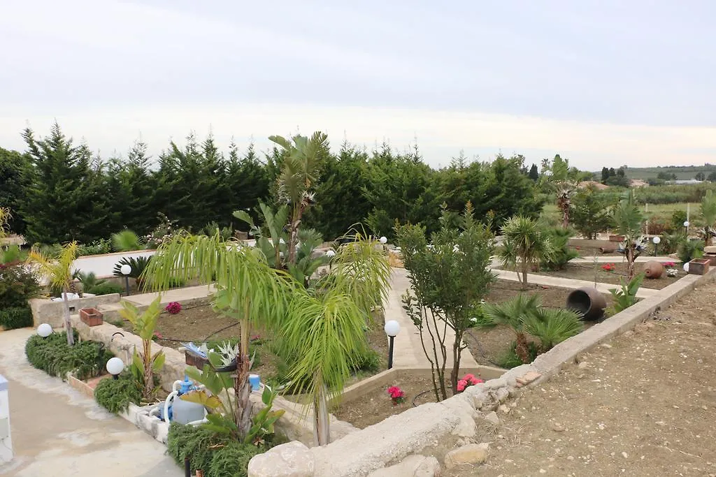 Country house Villa Delle Palme Delfina Trapani
