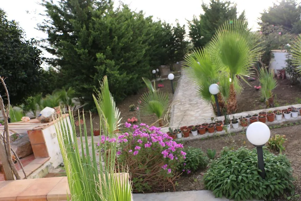Villa Delle Palme Delfina Trapani 0*,